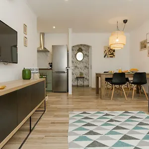 Lara Apartament