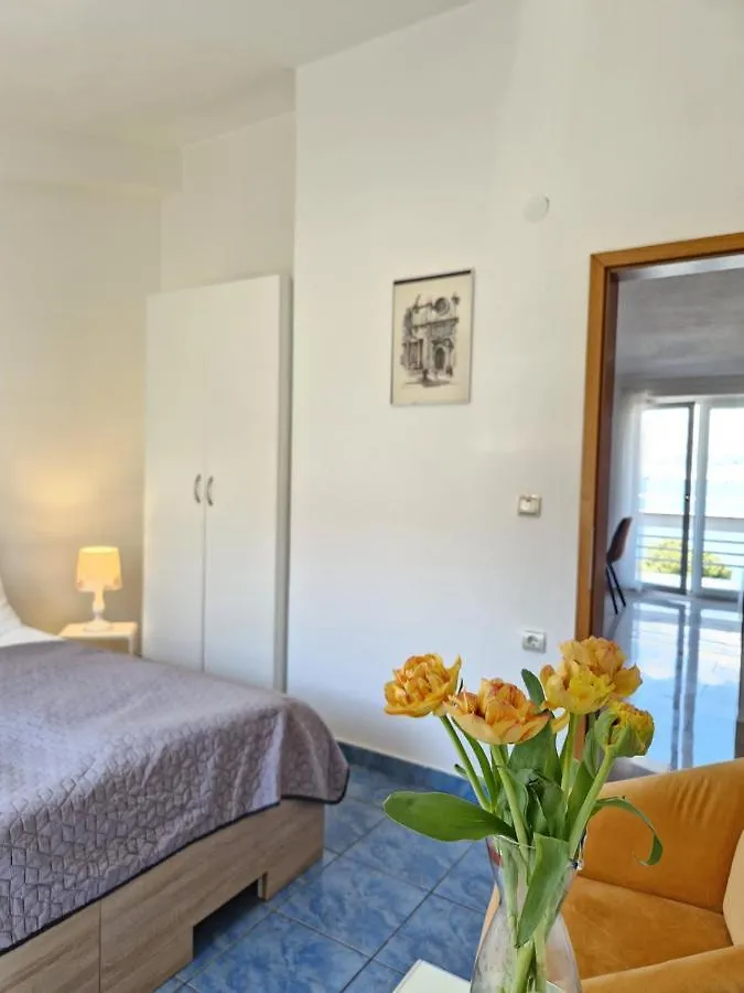Apartments Silva With A View Of Sea Trogir 0*,