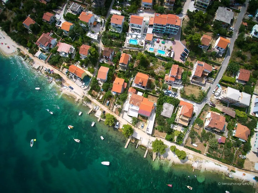 Apartments Silva With A View Of Sea Trogir