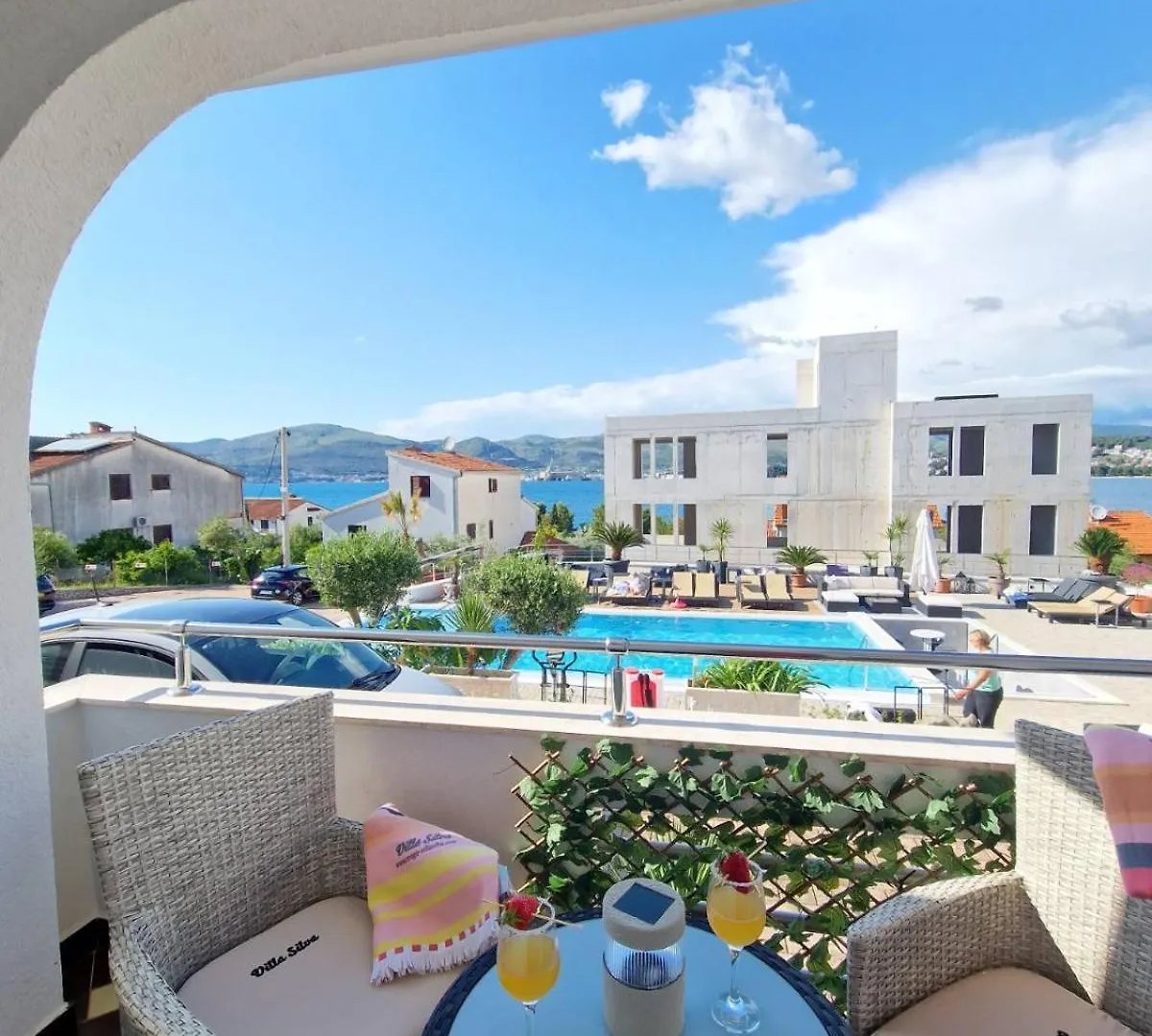 Apartments Silva With A View Of Sea Trogir