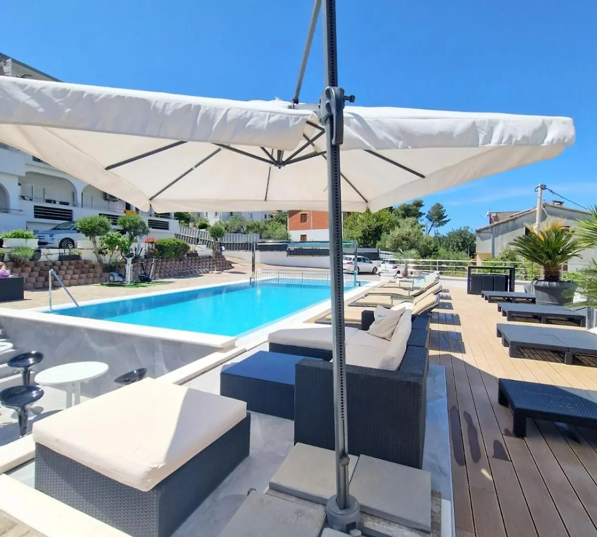 Apartments Silva With A View Of Sea Trogir 0*,