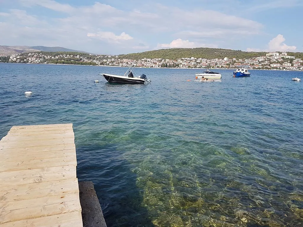 Apartments Silva With A View Of Sea Trogir