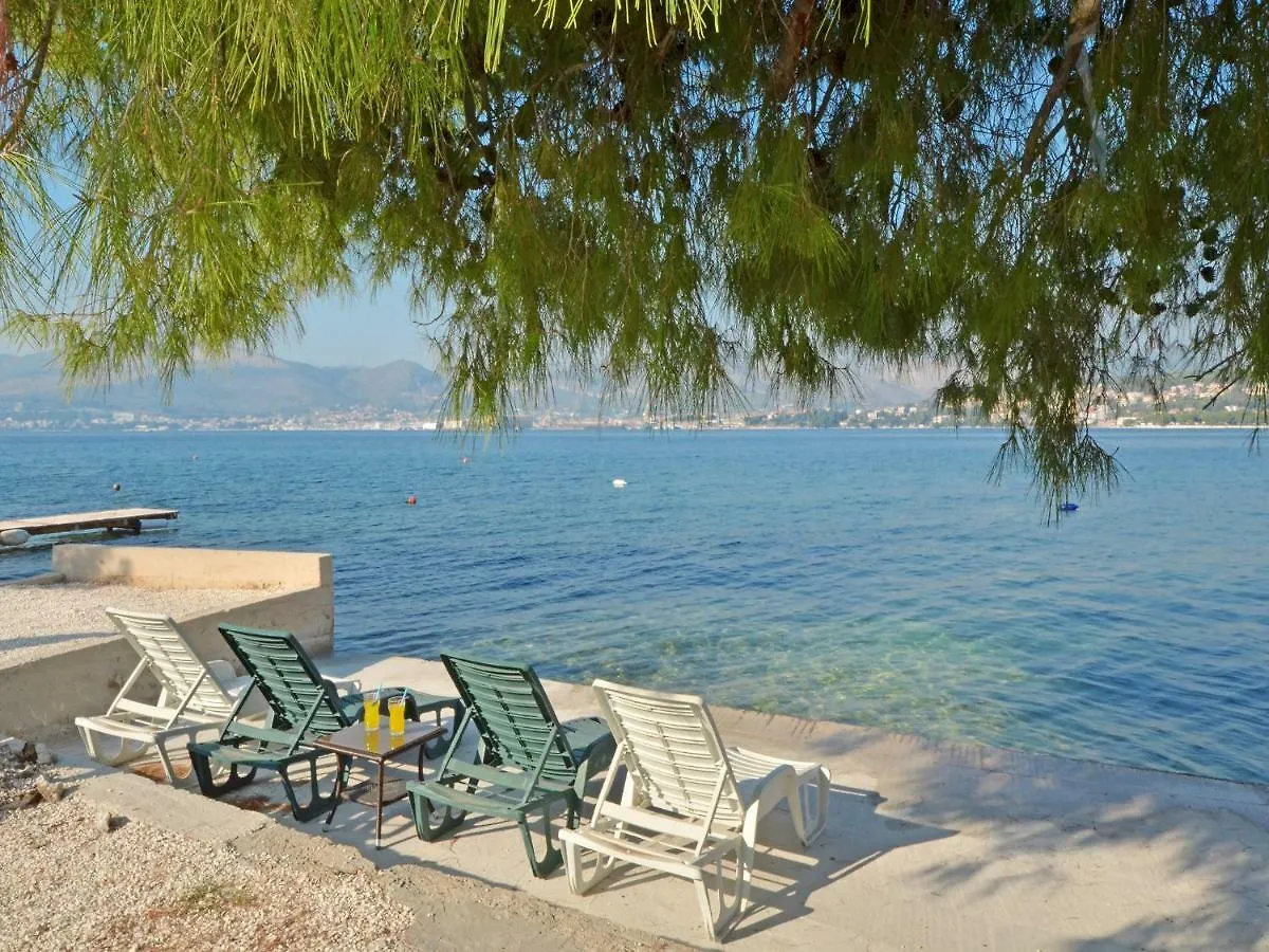Apartments Silva With A View Of Sea Trogir